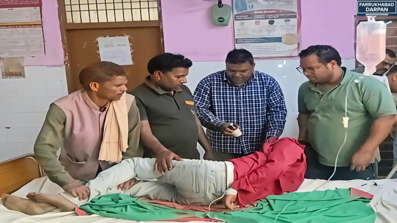 फर्रुखाबाद : पत्नी से झगड़े के बाद युवक ने उठाया खौफनाक कदम, अंगौछे का फंदा बनाकर दी जान देने की कोशिश – परिजनों ने ऐसे बचाई जान