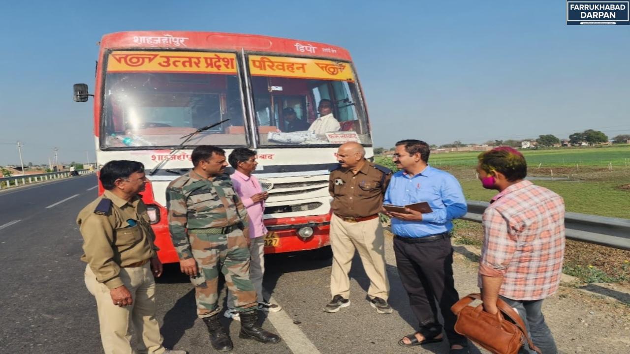 फर्रुखाबाद: होली पर ‘यमराज’ बनकर दौड़ रही डग्गेमार बसों पर एक्शन, 3 बसें सीज – भारी जुर्माना
