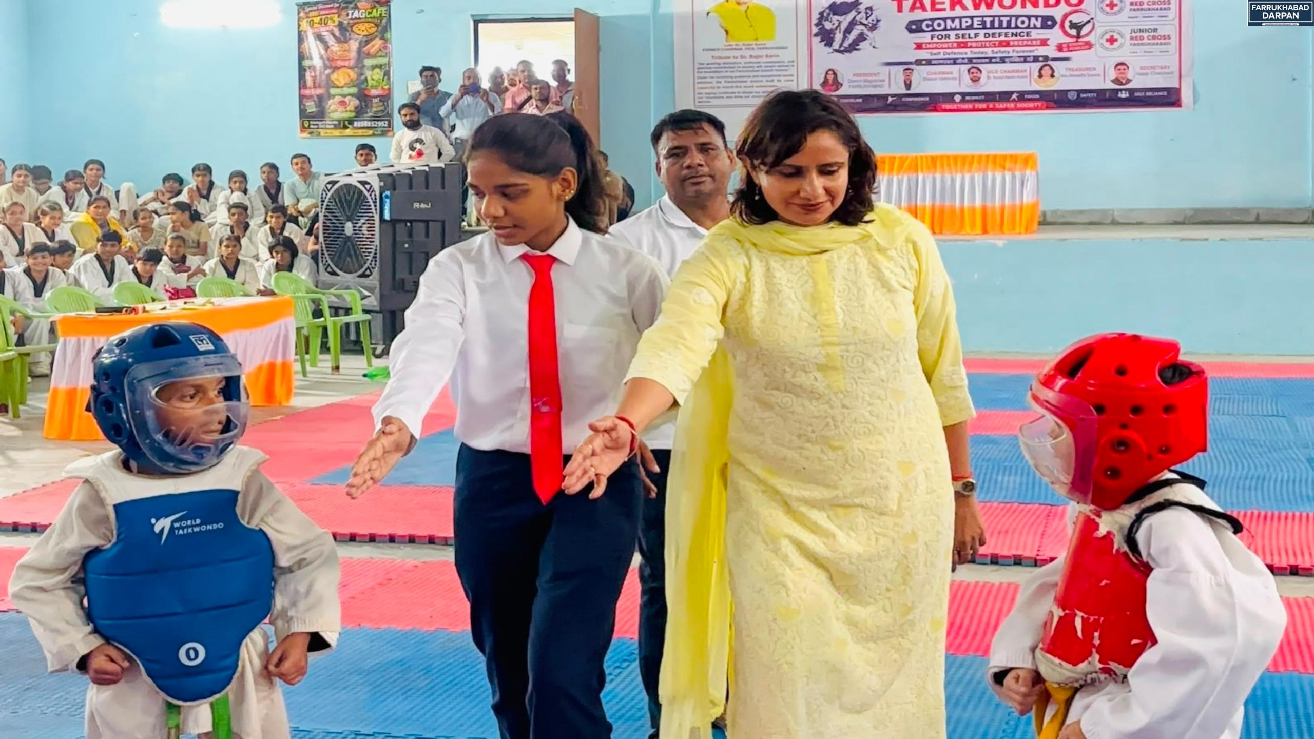 फर्रुखाबाद 